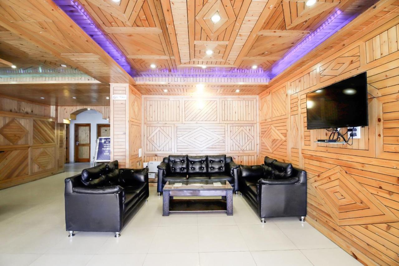 Hotel Oyo 3146 Six Season Regency Jagatsukh Zewnętrze zdjęcie
