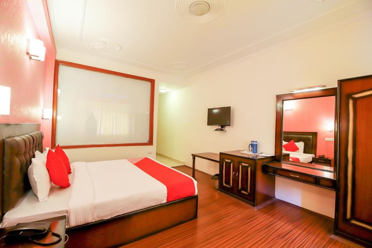 Hotel Oyo 3146 Six Season Regency Jagatsukh Zewnętrze zdjęcie