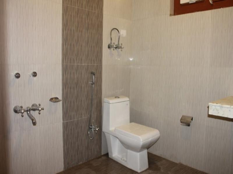 Hotel Oyo 3146 Six Season Regency Jagatsukh Zewnętrze zdjęcie
