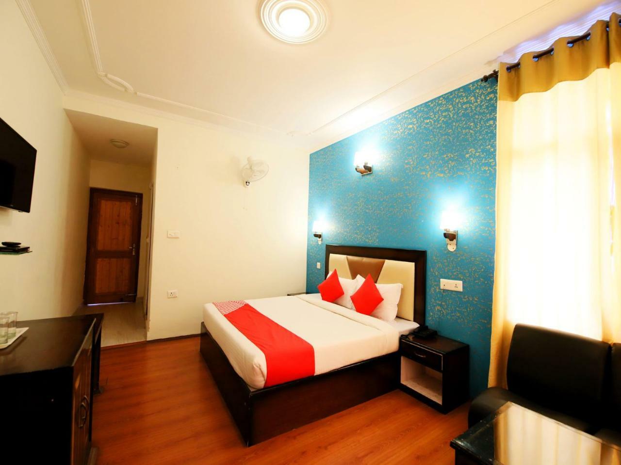 Hotel Oyo 3146 Six Season Regency Jagatsukh Zewnętrze zdjęcie