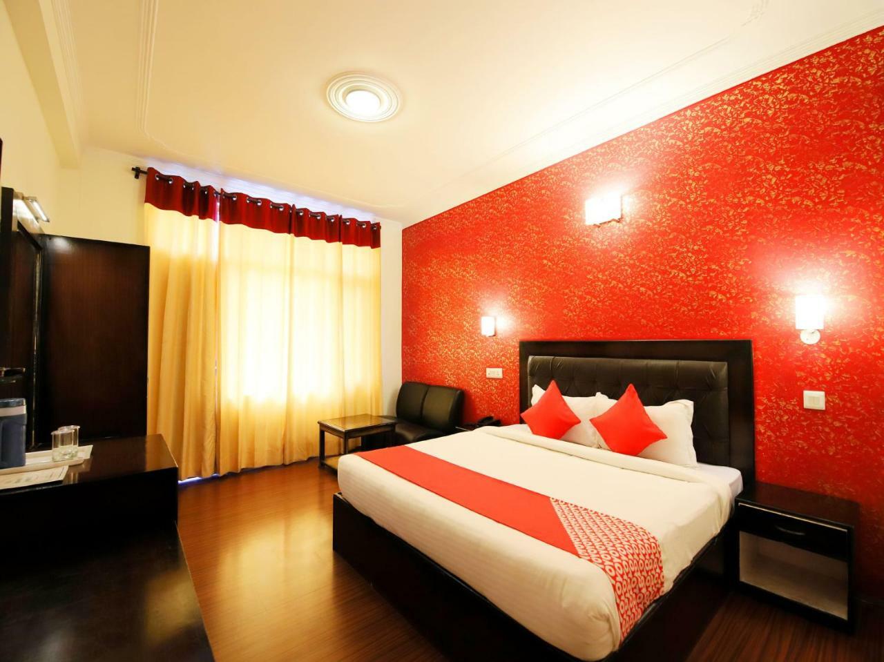 Hotel Oyo 3146 Six Season Regency Jagatsukh Zewnętrze zdjęcie