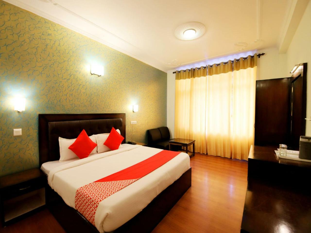Hotel Oyo 3146 Six Season Regency Jagatsukh Zewnętrze zdjęcie