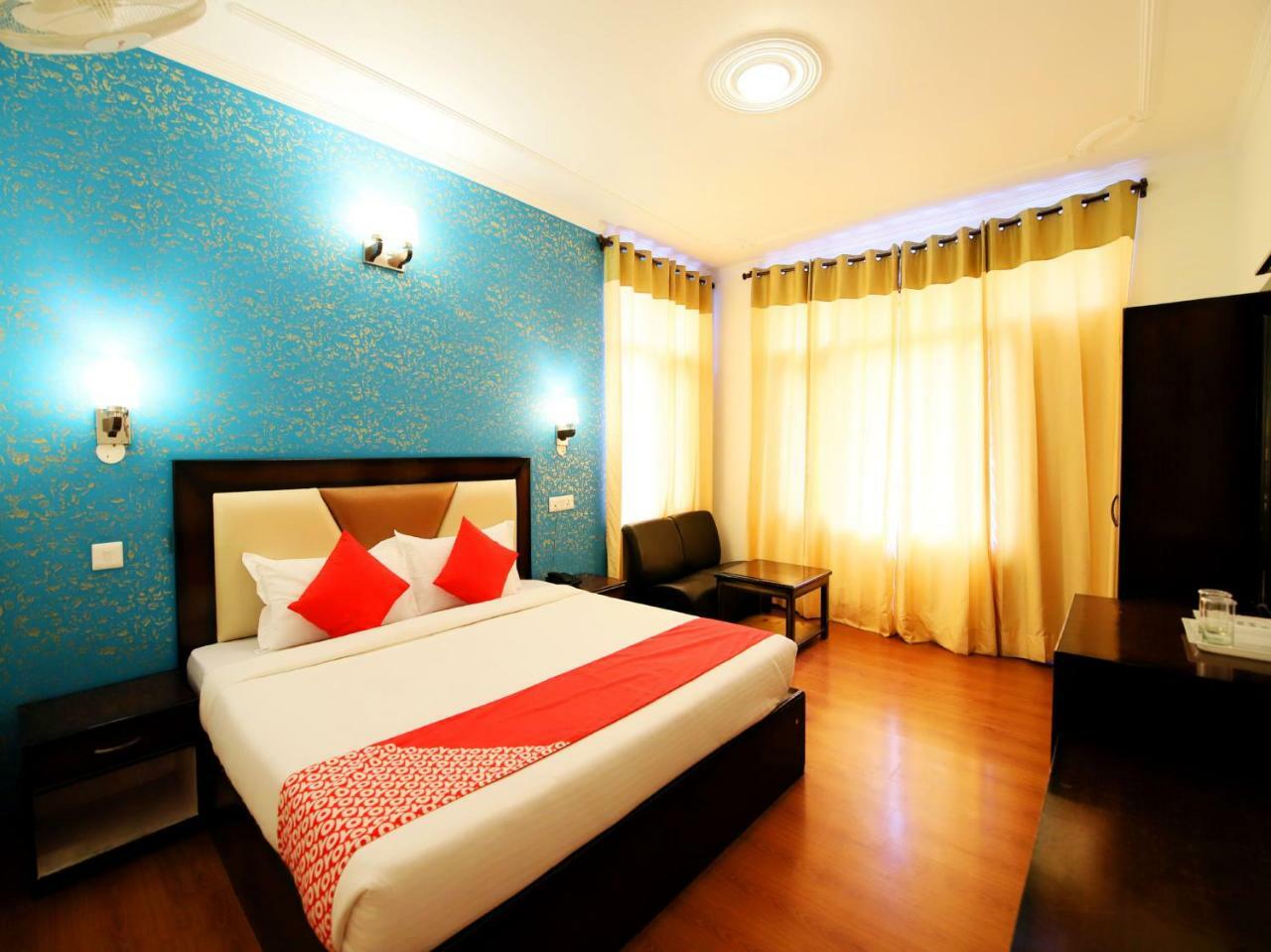 Hotel Oyo 3146 Six Season Regency Jagatsukh Zewnętrze zdjęcie