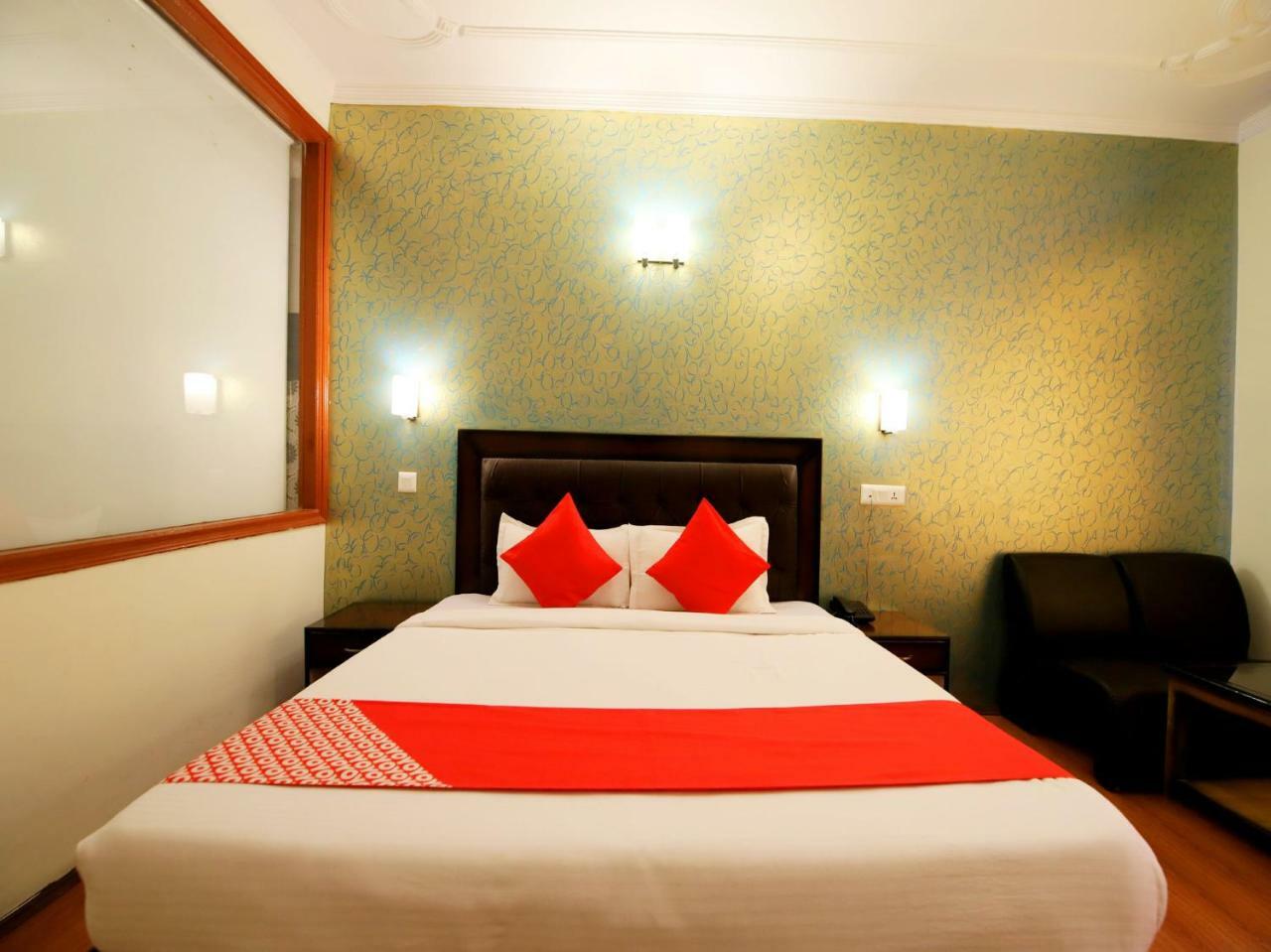 Hotel Oyo 3146 Six Season Regency Jagatsukh Zewnętrze zdjęcie